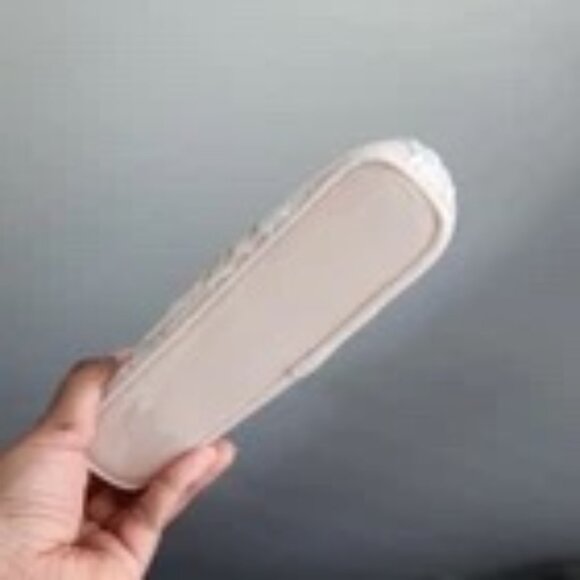 DIOR Limited-Edition Lucky Miss Ritual Butterfly Embroidered Pouch GWP - Picture 7 of 9